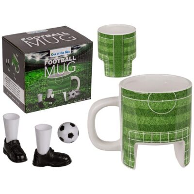 TAZA CAMPO FUTBOL+2 BOTAS+BALON